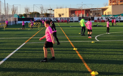 Jugando hacia un futuro saludable: Por qué el deporte es esencial en la infancia