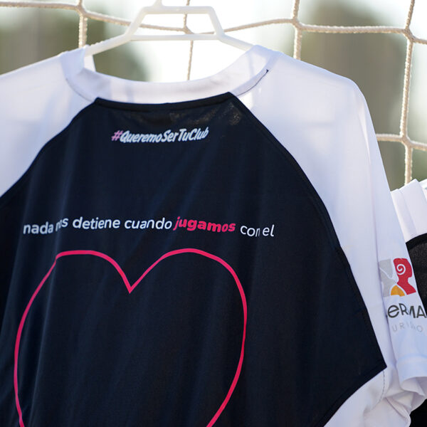 Camiseta oficial entrenadores - Imagen 4